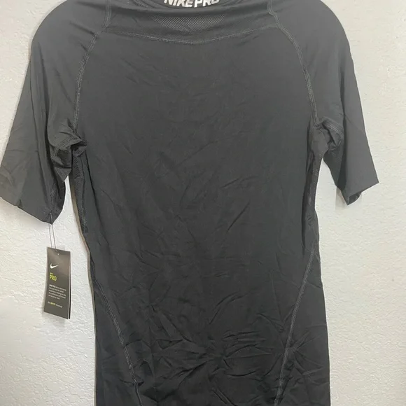 Nike Men's Pro Dri-FIT Slim Short-Sleeve Top - Picture 8 of 10